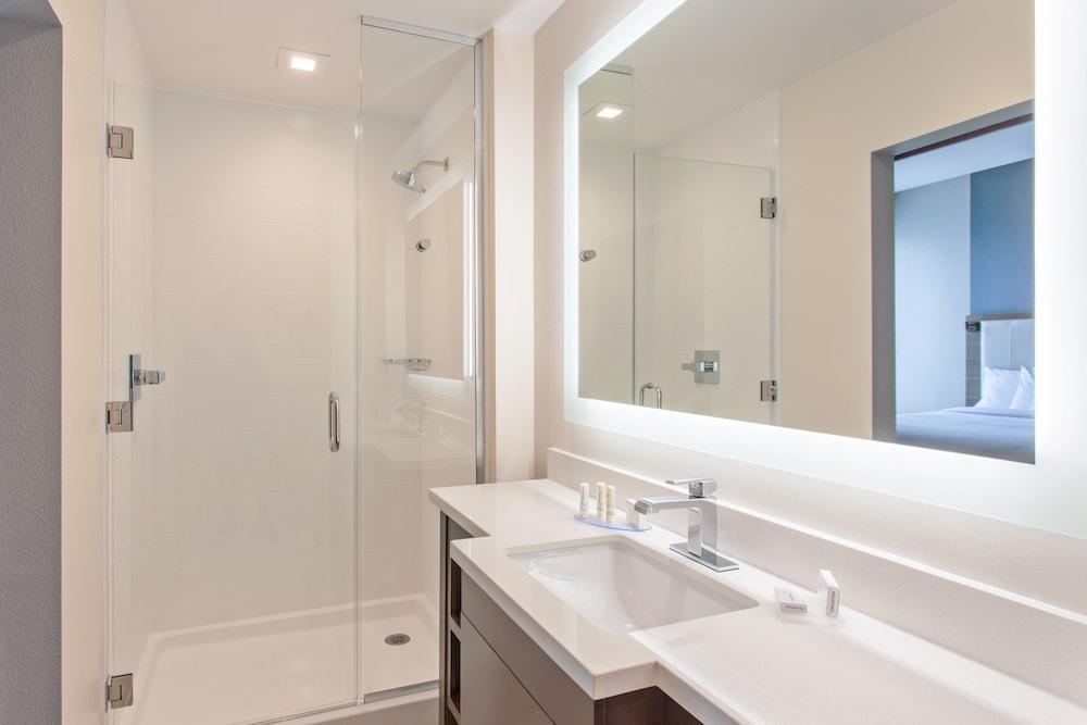Springhill By Marriott Downtown